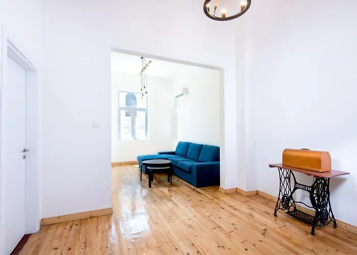 The White Apartment - Bogoridi Main Street